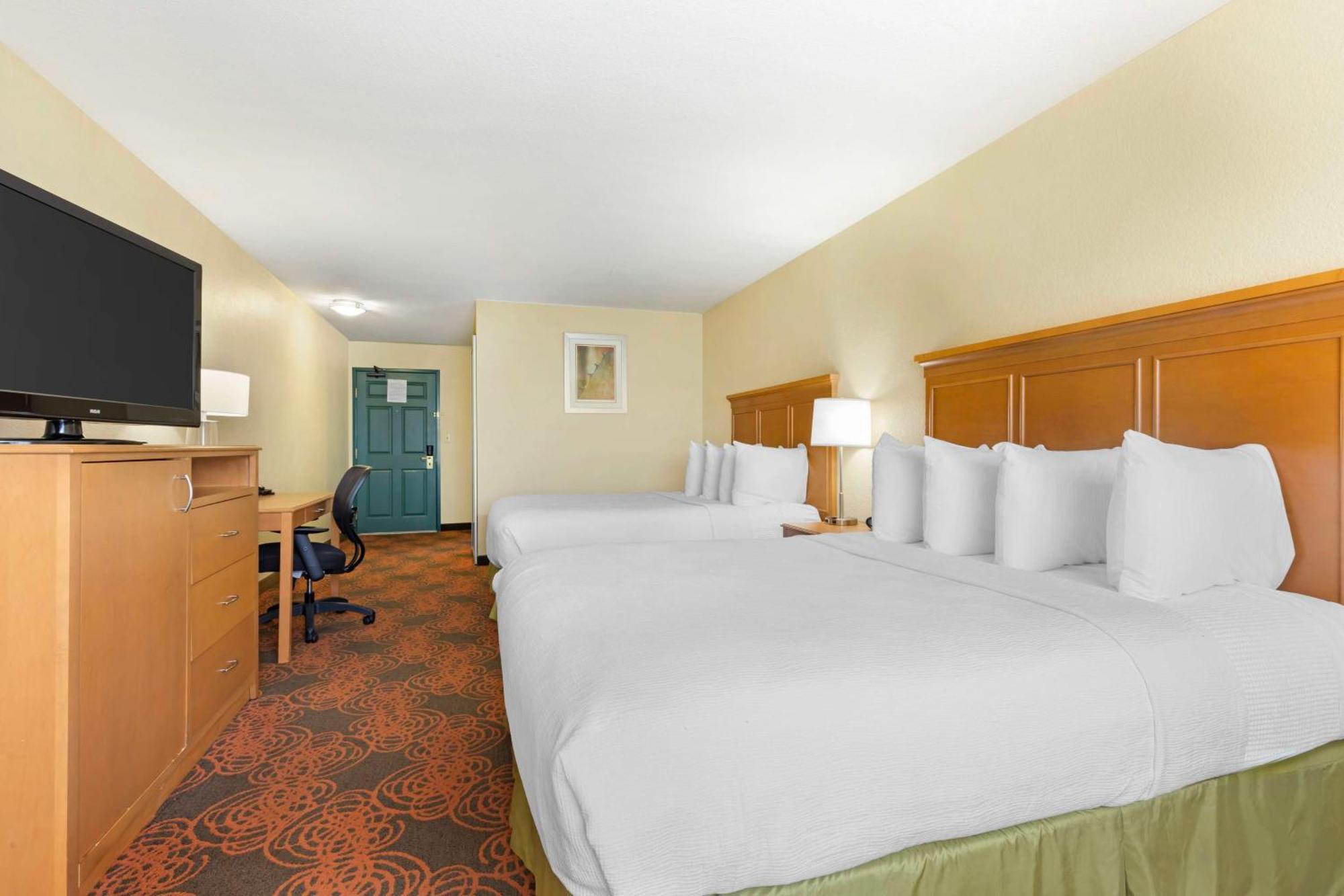 Best Western Plus Waco North Esterno foto